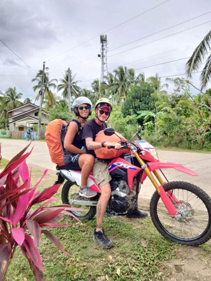 Roca'S Homestay Backpackers Chalet Batuan Eksteriør billede