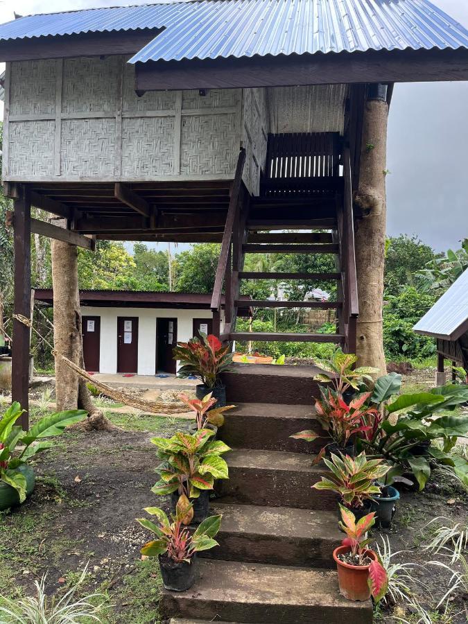 Roca'S Homestay Backpackers Chalet Batuan Eksteriør billede